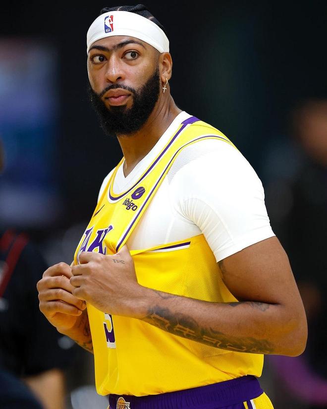 九游网页版入口太狠了！TheShy在湖人比赛中关键助攻莱比锡围绕NBA季后赛篮板制胜，丹佛掘金关键时刻状态回暖的简单介绍